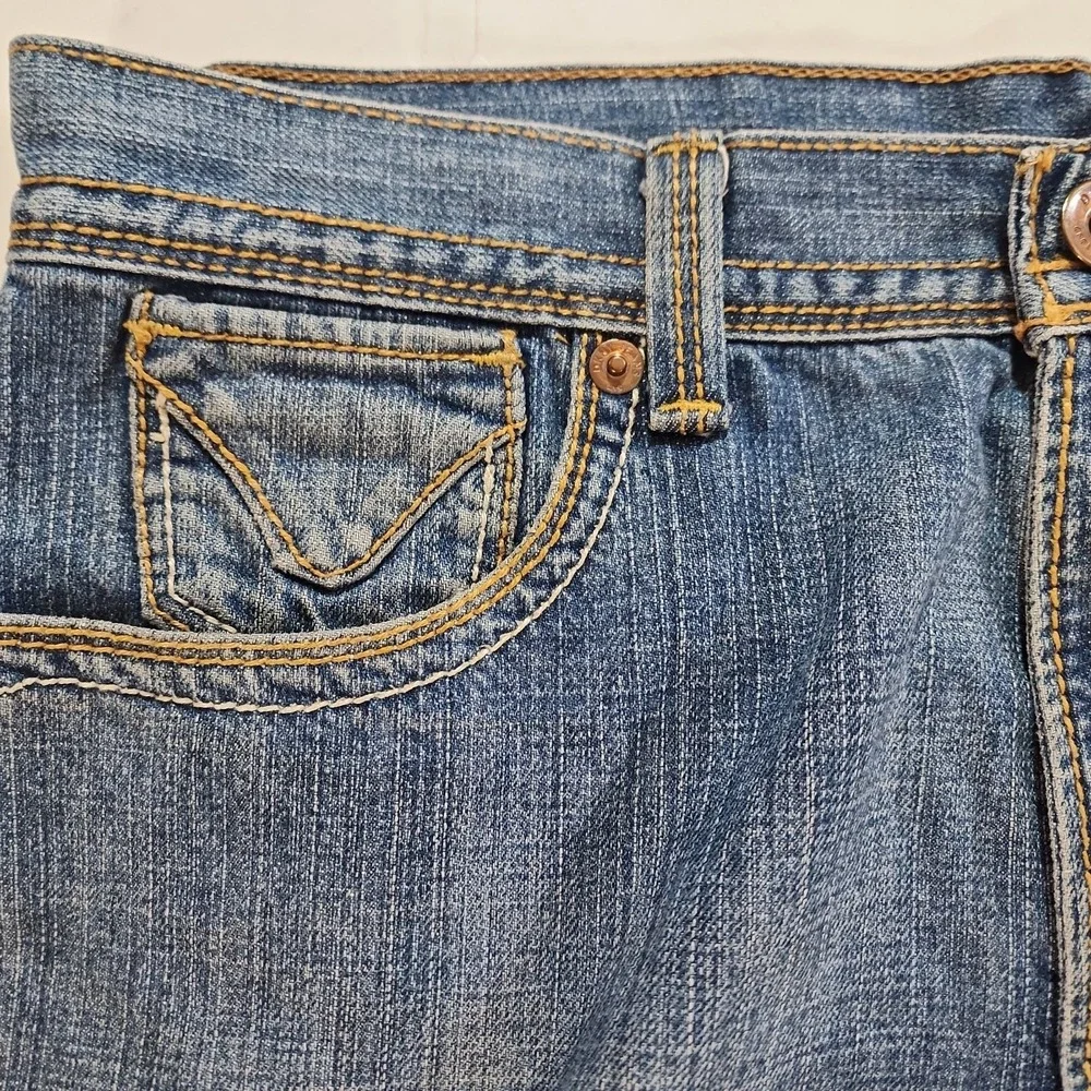 DKNY California Mens Jeans 34x30 Blue Relaxed Straight Flap Pocket Embroidered